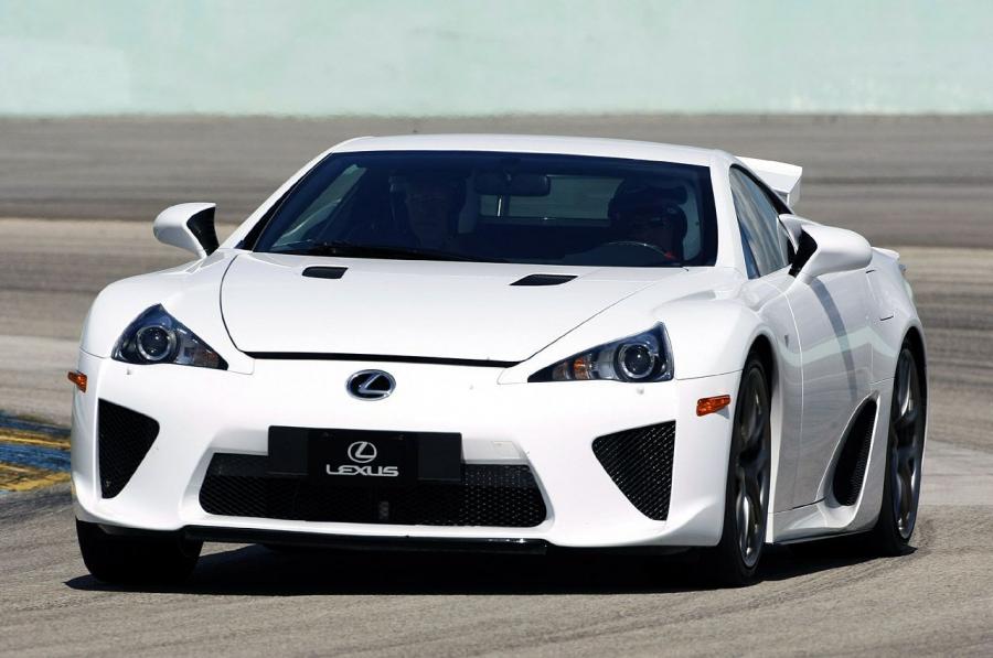  Lexus LF-A 2010 года  (фото 206 из 213)